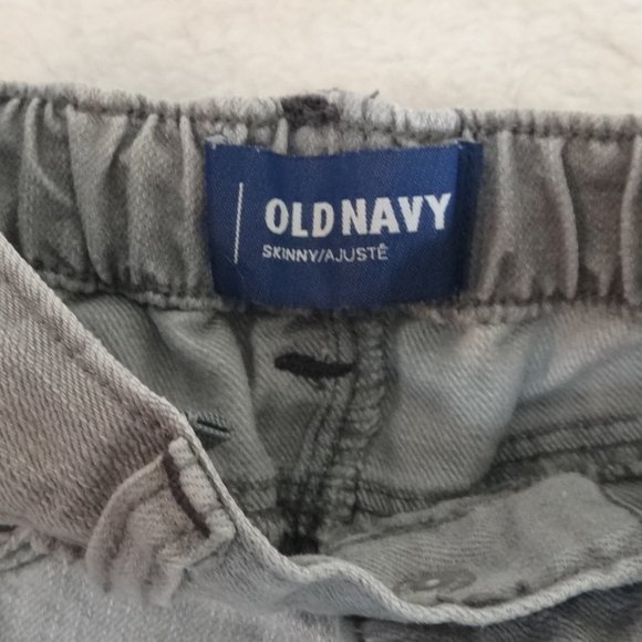 3 PAIRS OF KIDS TODLER JEANS 18-24 MONTHS - Picture 3 of 8